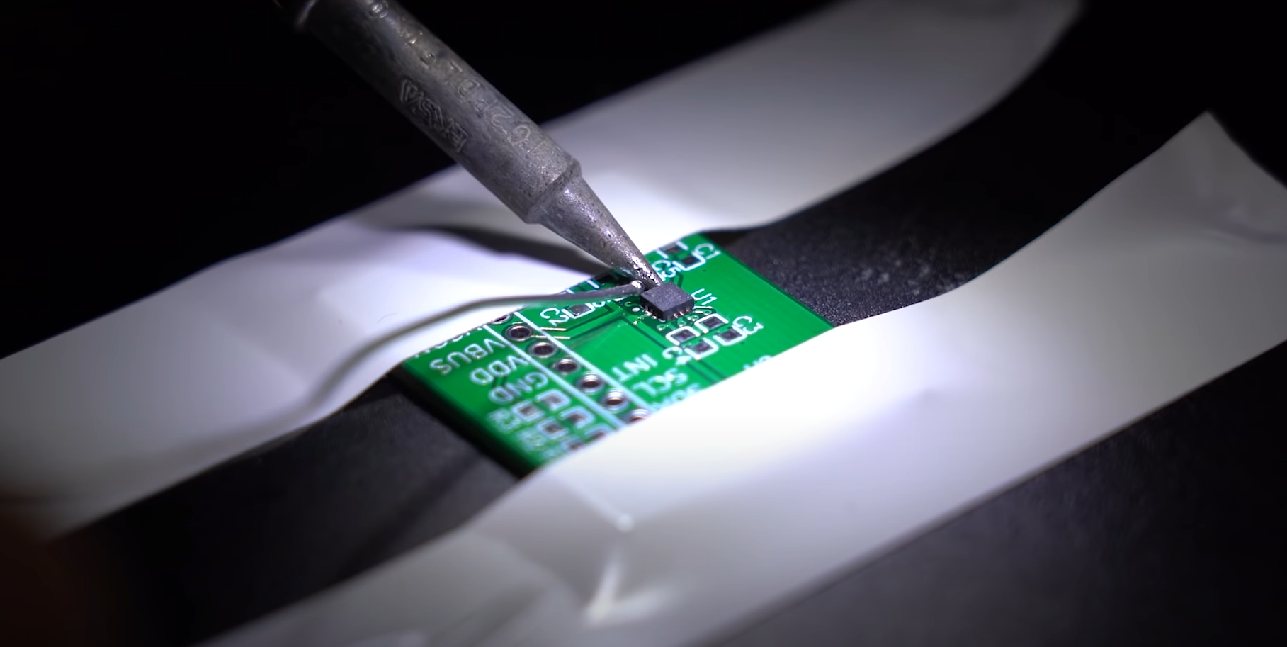 What Is Reflow Soldering? ElectronicsHacks