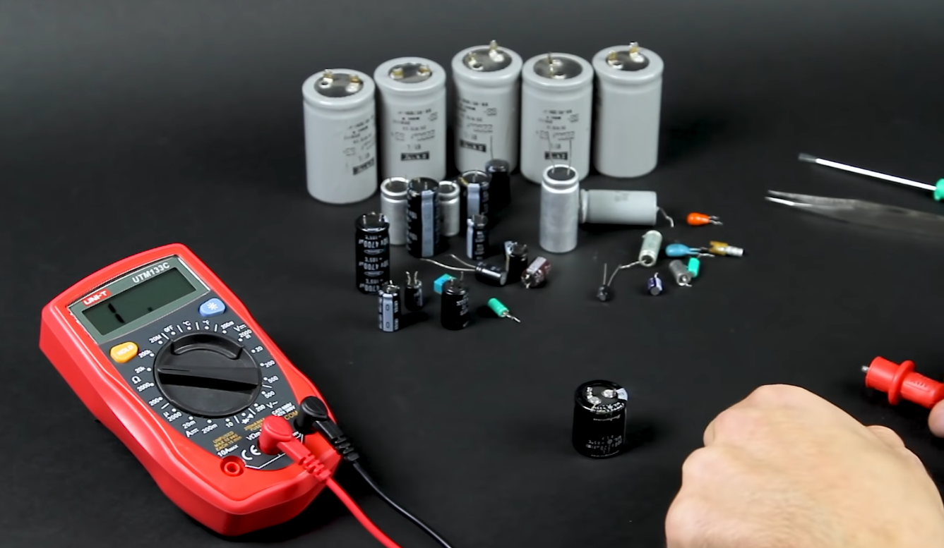 How to Test a Capacitor With a Multimeter? ElectronicsHacks