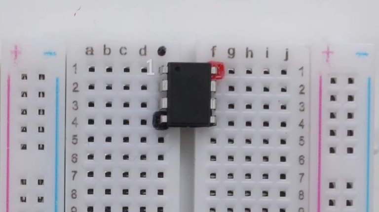 How to Program ATtiny85 with Arduino? - ElectronicsHacks