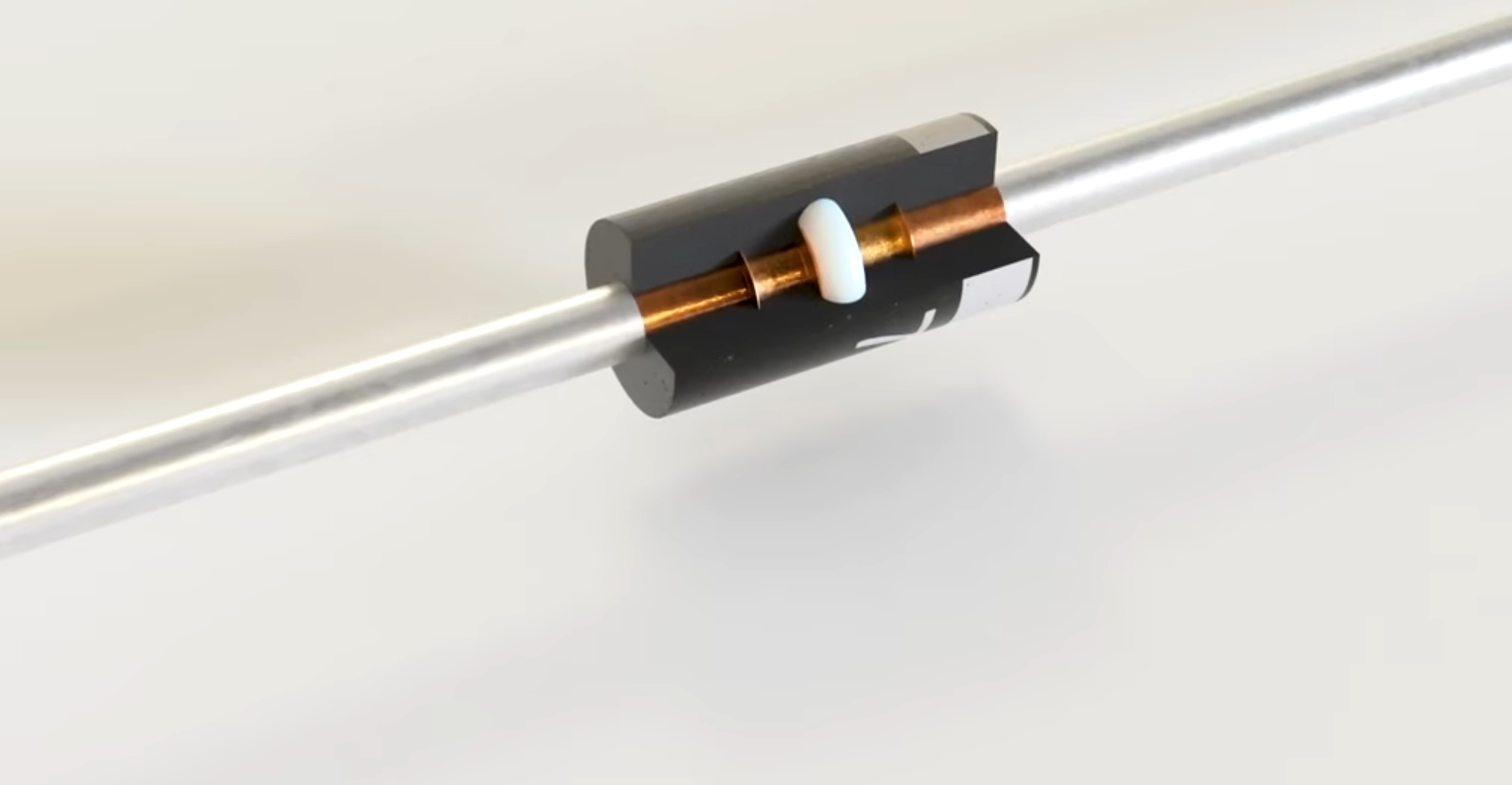 How Does a Diode Work? ElectronicsHacks