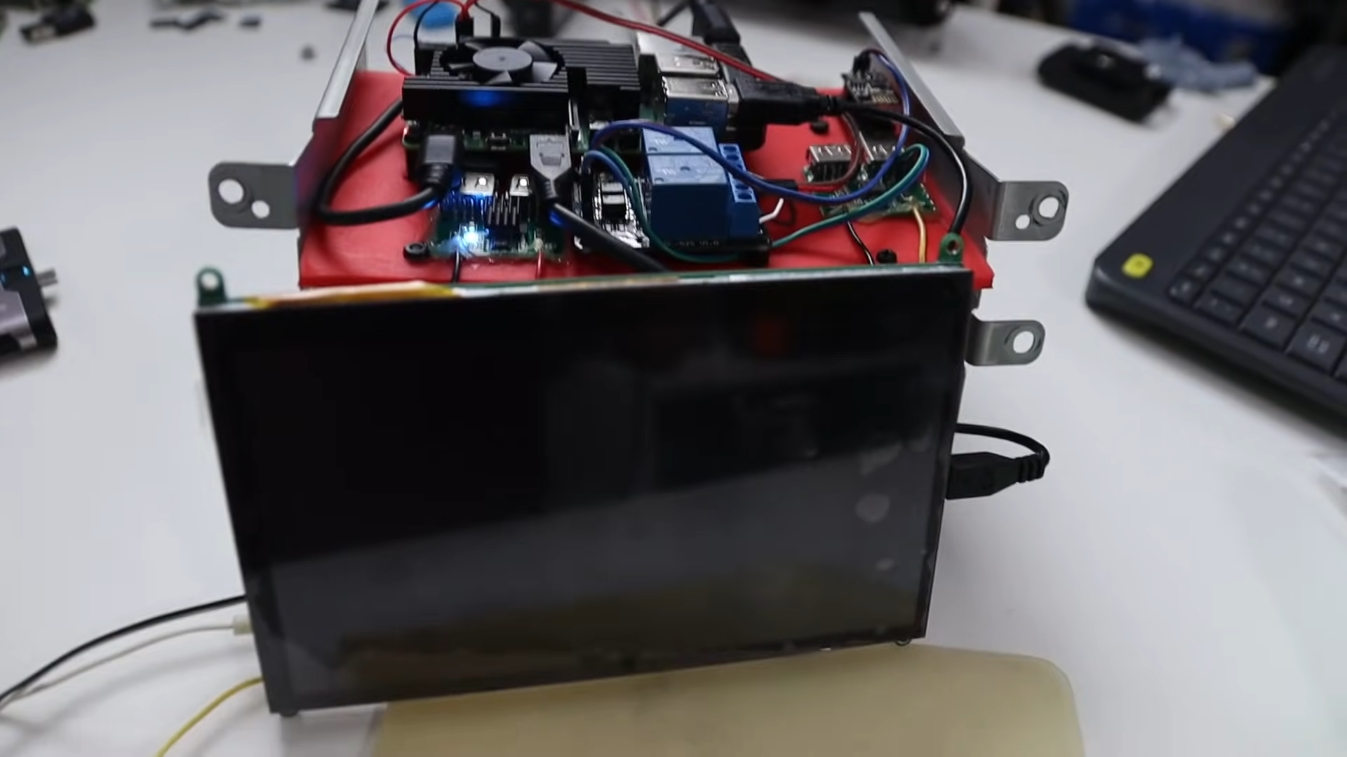 Car Play Raspberry Pi Display How to Run Apple CarPlay With Raspberry Pi? - ElectronicsHacks